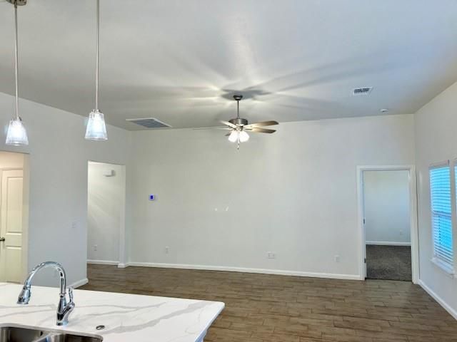 3220 Pagoda Pead Drive, Yukon, OK 73099