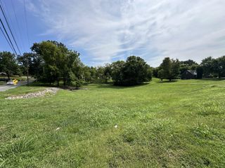 528 Pollard Rd, Clarksville, TN 37042