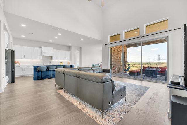 5884 Turner May Drive, Fort Worth, TX 76126