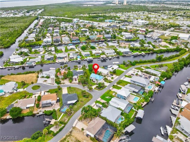 17750 Rebecca AVE, Fort Myers Beach, FL 33931