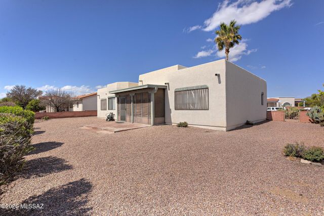 101 W Calle Frambuesa, Green Valley, AZ 85614