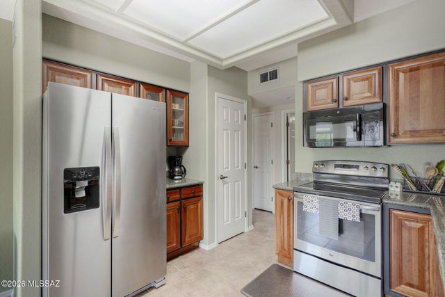 101 W Calle Frambuesa, Green Valley, AZ 85614