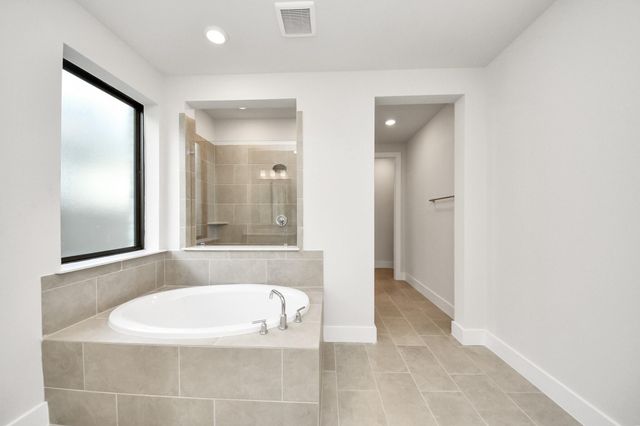 19318 Stagecoach Breeze Lane, Tomball, TX 77377