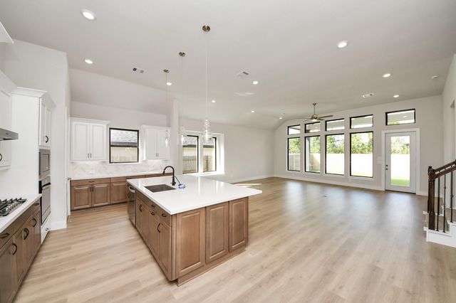 19318 Stagecoach Breeze Lane, Tomball, TX 77377