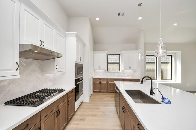 19318 Stagecoach Breeze Lane, Tomball, TX 77377