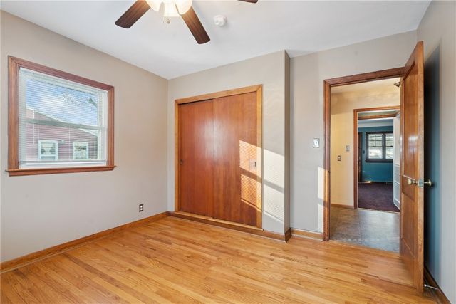 1200 33rd Street SE, Cedar Rapids, IA 52403