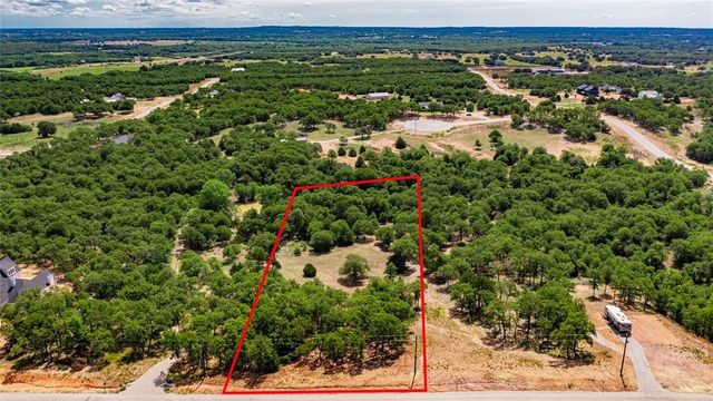 310 Rolling Bend, Alvord, TX 76225