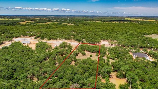310 Rolling Bend, Alvord, TX 76225