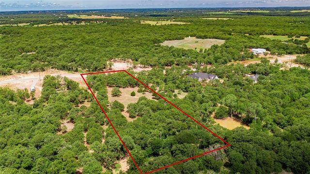 310 Rolling Bend, Alvord, TX 76225