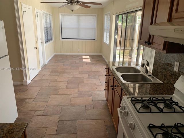 1680 NW 1st Ter, Pompano Beach, FL 33060