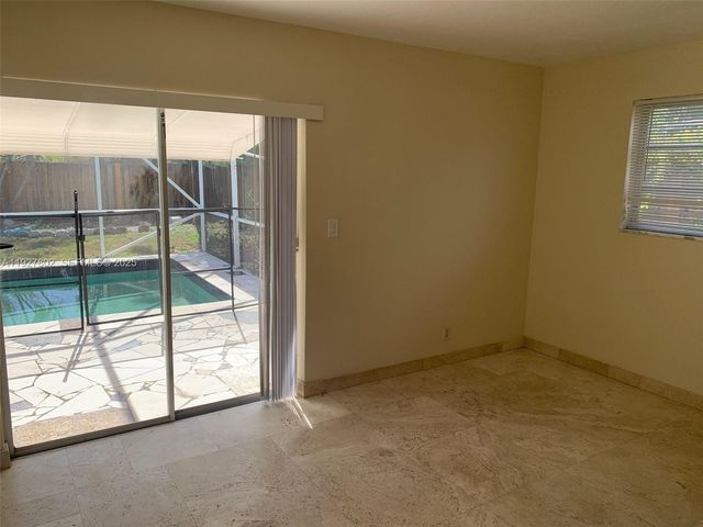 1680 NW 1st Ter, Pompano Beach, FL 33060