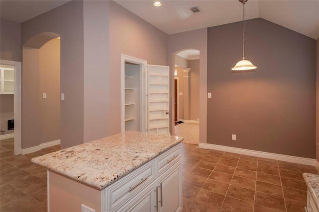 13715 Cypresswood Crossing Boulevard, Houston, TX 77070