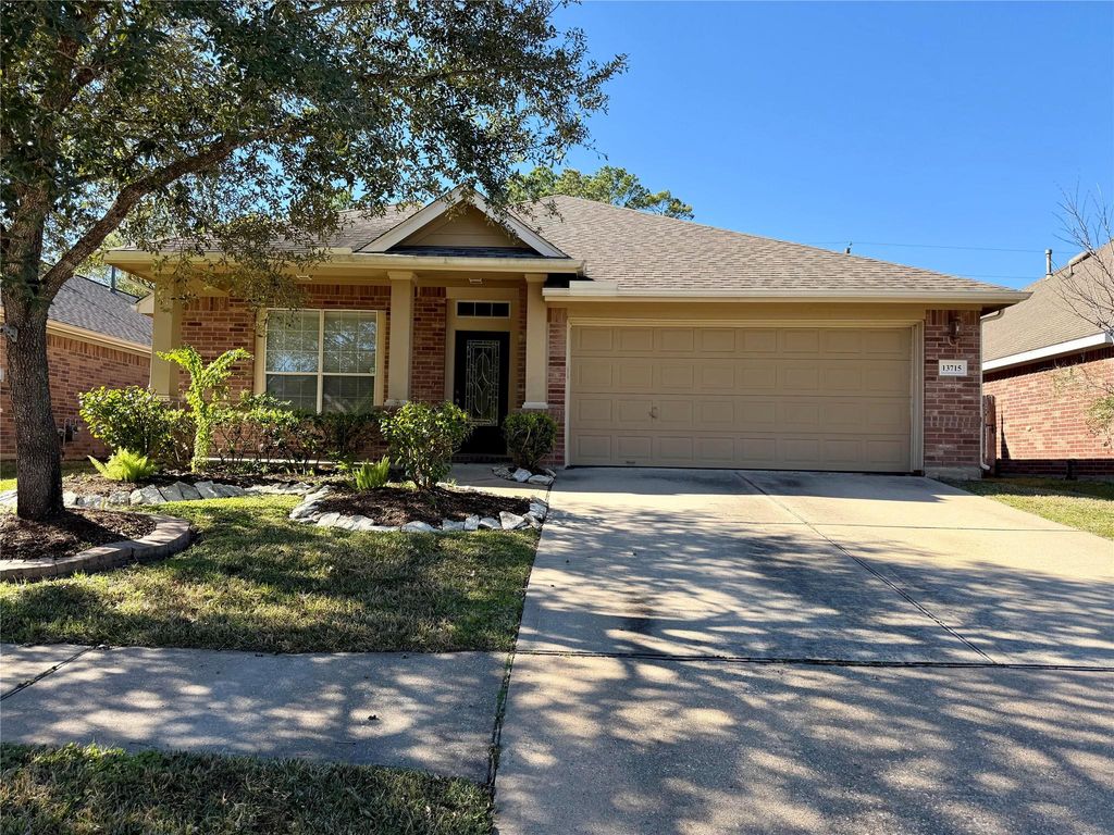 13715 Cypresswood Crossing Boulevard, Houston, TX 77070