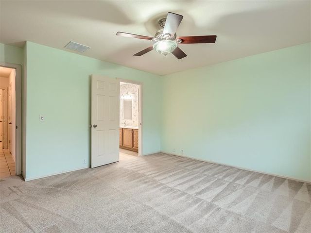 215 Spruce DR, Kyle, TX 78640