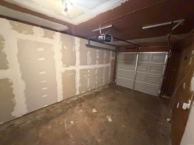 616 Lehman Dr, Jacksonville, AR 72076