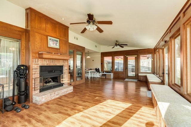 5703 Rockland Drive, Pearland, TX 77584