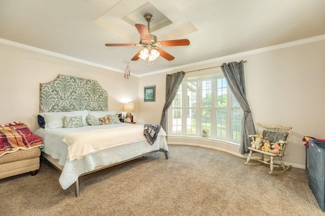 5703 Rockland Drive, Pearland, TX 77584