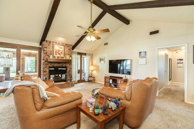 5703 Rockland Drive, Pearland, TX 77584