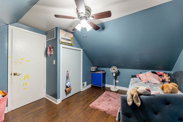 4147 Gage Avenue, Lyons, IL 60534