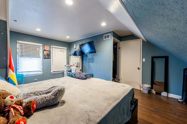 4147 Gage Avenue, Lyons, IL 60534