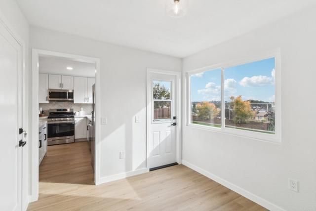 4723 Rim Rock Road, Oceanside, CA 92056