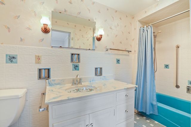 309 E 3rd Street, Sandwich, IL 60548