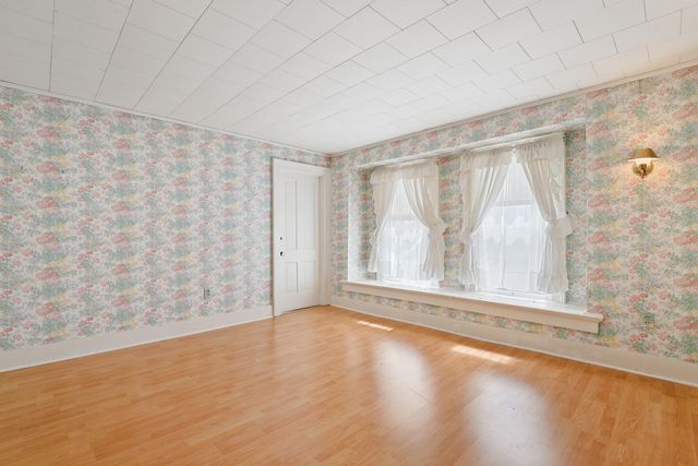 309 E 3rd Street, Sandwich, IL 60548