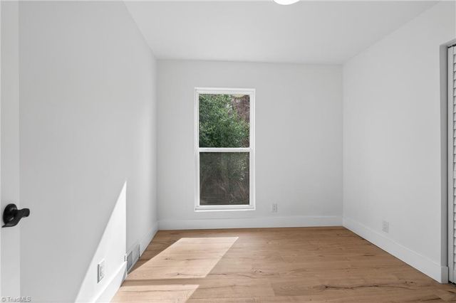 1604 E Lexington Avenue, High Point, NC 27262