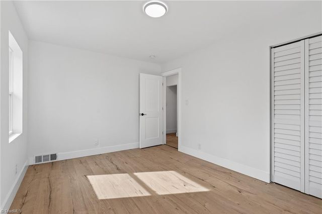 1604 E Lexington Avenue, High Point, NC 27262