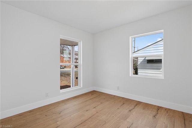 1604 E Lexington Avenue, High Point, NC 27262