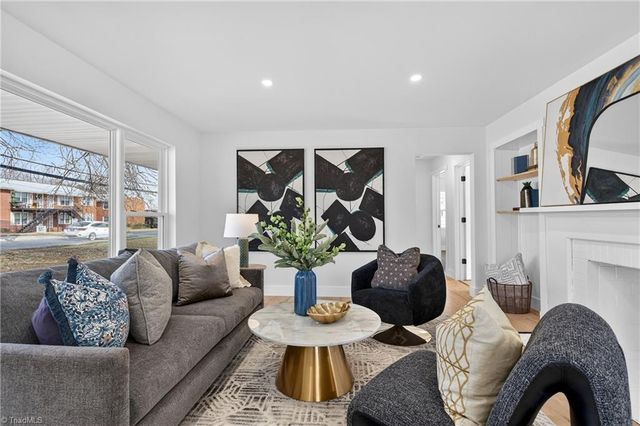 1604 E Lexington Avenue, High Point, NC 27262