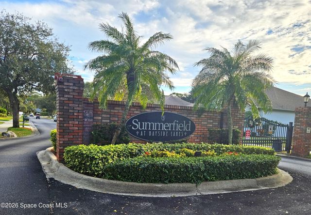 940 Gardenbrook Court SE, Palm Bay, FL 32909