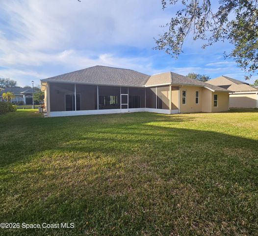 940 Gardenbrook Court SE, Palm Bay, FL 32909