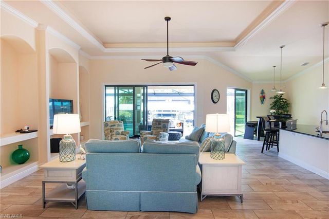 4122 SW 21st PL, Cape Coral, FL 33914