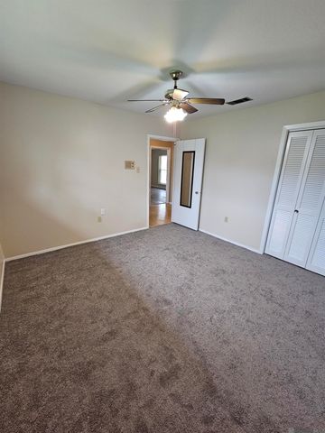 1213 S Sybil, Gonzales, LA 70737