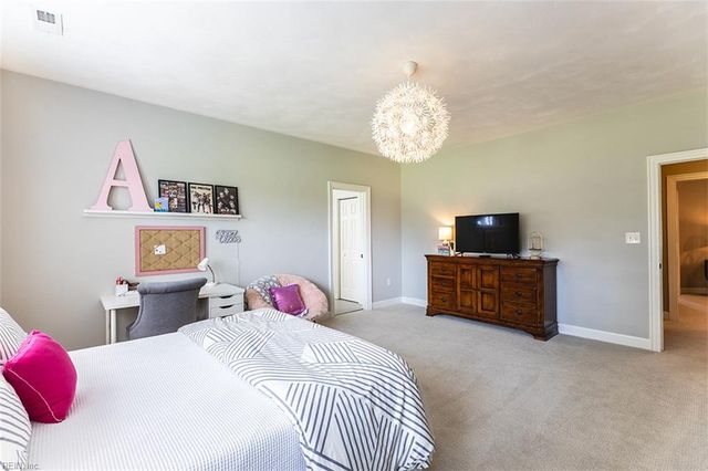 1224 Masters ROW, Chesapeake, VA 23320