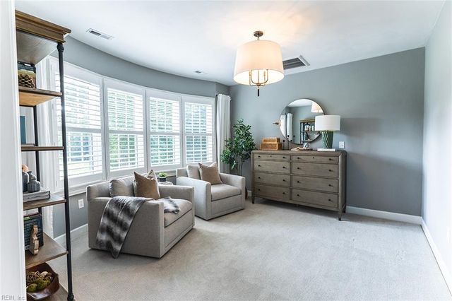 1224 Masters ROW, Chesapeake, VA 23320