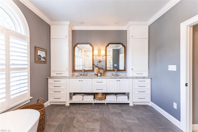 1224 Masters ROW, Chesapeake, VA 23320