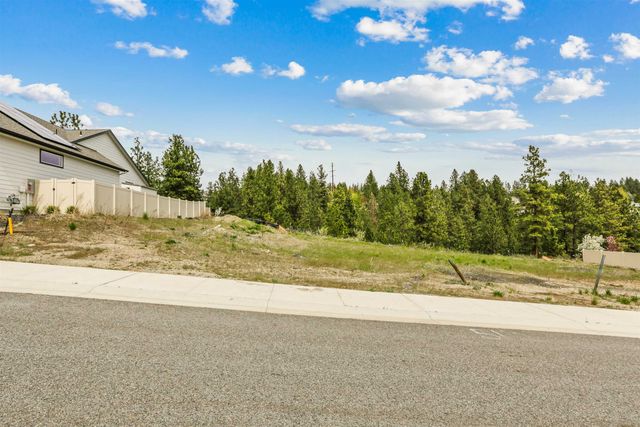 5112 N Scenic Ln, Spokane, WA 99212