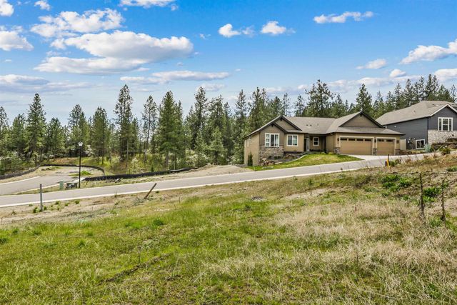 5112 N Scenic Ln, Spokane, WA 99212