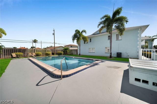 839 SW 48th TER 108, Cape Coral, FL 33914
