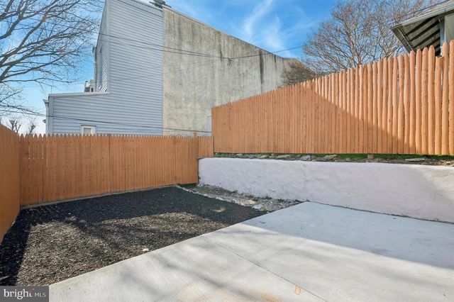 3712 MANAYUNK AVE, Philadelphia, PA 19128