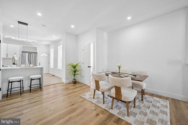 3712 MANAYUNK AVE, Philadelphia, PA 19128