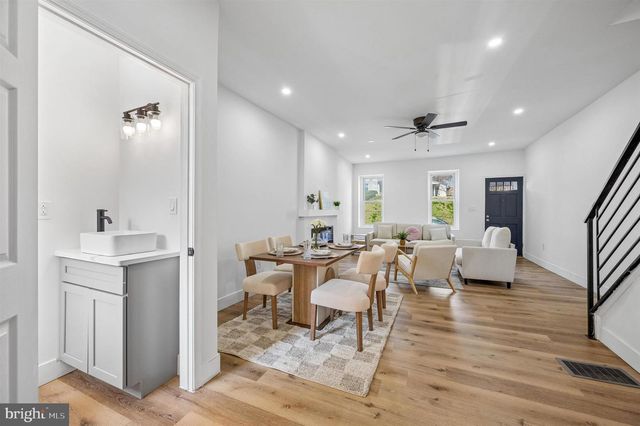 3712 MANAYUNK AVE, Philadelphia, PA 19128