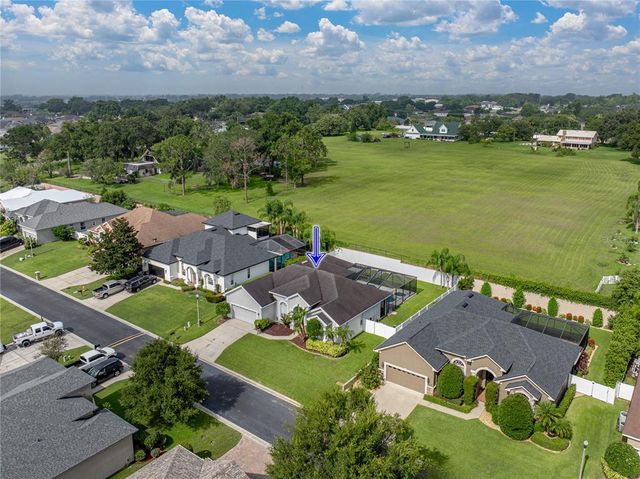 5713 VINTAGE VIEW AVENUE, Lakeland, FL 33812