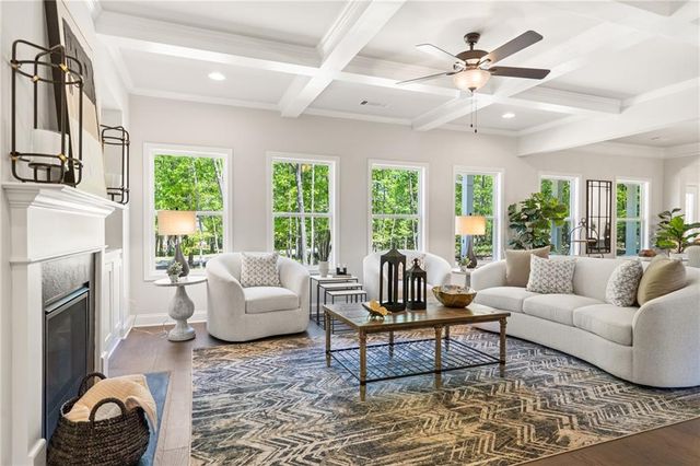 5559 Overview Drive, Flowery Branch, GA 30542