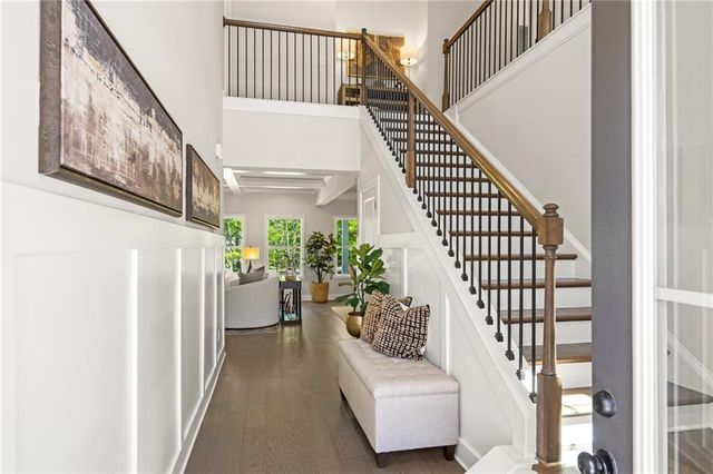 5559 Overview Drive, Flowery Branch, GA 30542