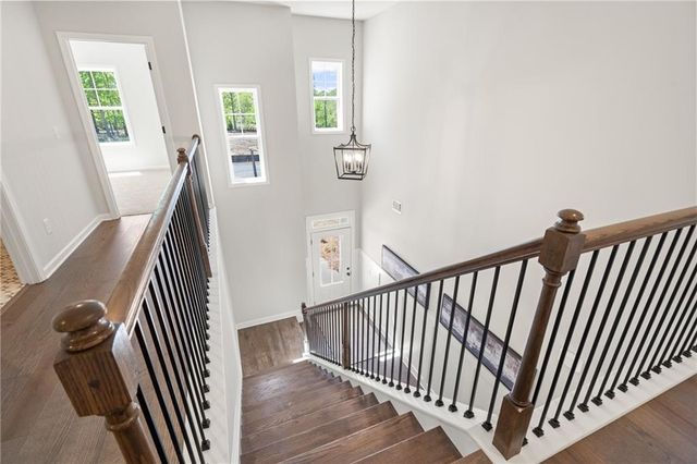 5559 Overview Drive, Flowery Branch, GA 30542