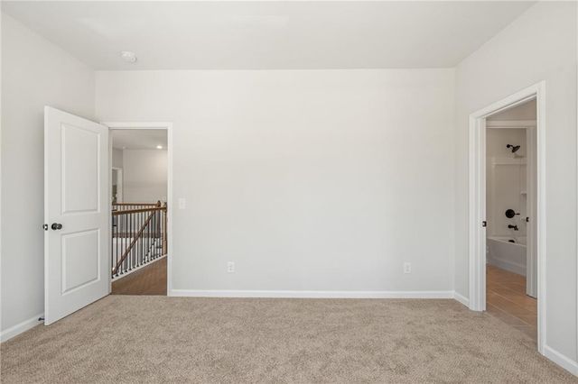 5559 Overview Drive, Flowery Branch, GA 30542