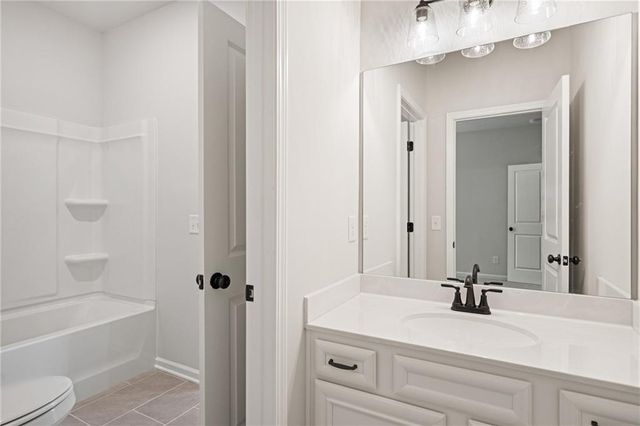 5559 Overview Drive, Flowery Branch, GA 30542